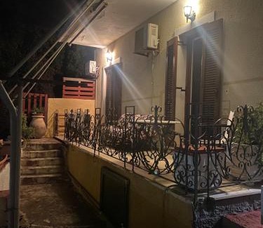 Lakithra House | Hliannas house