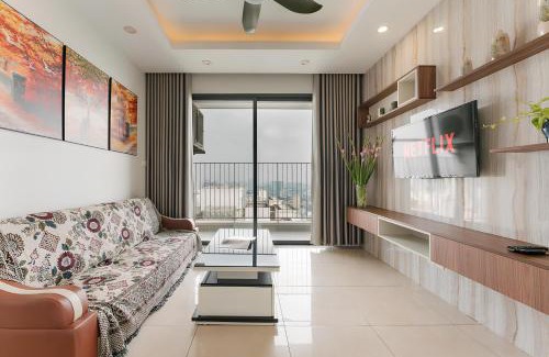 Trung Hoa Nhan Chinh Apartment | HN HKG Homes Vinhomes D'capitale Modern Residents