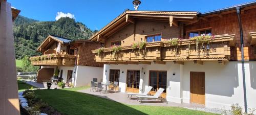 Rauris House | Hochalmbahnen Chalets Rauris 1-19, Maislaufeldweg 1s