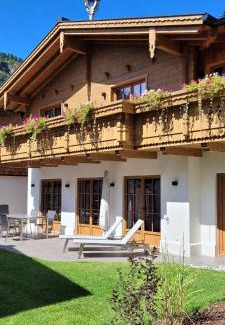 Rauris House | Hochalmbahnen Chalets Rauris 1-19, Maislaufeldweg 1s