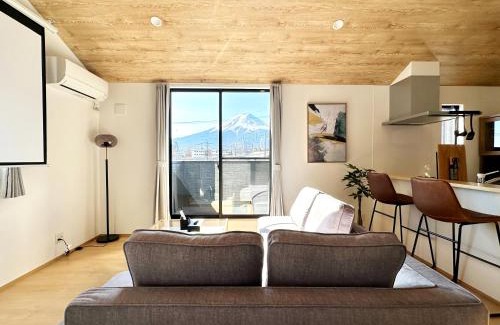 Fujiyoshida Apartment | Hoco 富士急ハイランド