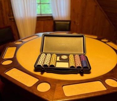 Montgomery Bed & Breakfast | Hodge Podge Lodge