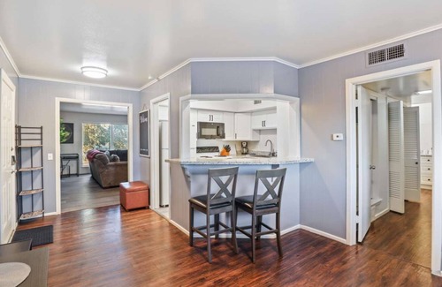 Lubbock Apartment | Hoff Gardens 38 - 1BR/1BA - Downtown Lubbock