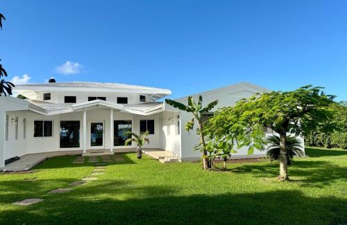 Teahupoo Villa | Hokulea - Propriété bord de mer