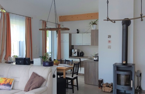 Sankt Martin am Grimming House | Holiday residence on the sunny side of the Grimmings WiFi, parking lot & infrared cabin