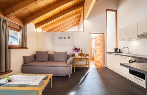 Burgusio Apartment | Holiday Accommodation "Ferienwohnung Burgeis" with balcony and Mountain View