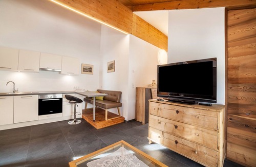 Burgusio Apartment | Holiday Accommodation "Ferienwohnung Burgeis" with balcony and Mountain View