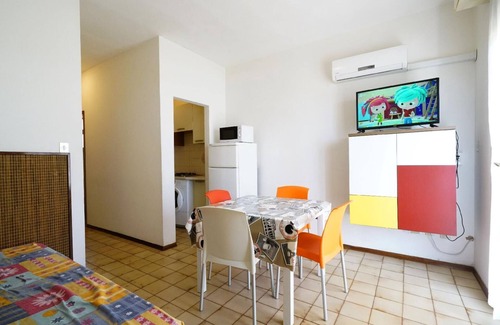 Lido degli Estensi Apartment | Holiday apartment Lido degli Estensi for 1 - 5 persons with 2 bedrooms - Holiday apartment