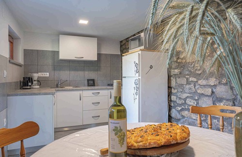 Crnomelj Apartment | Holiday apartment with two separate floors that can accommodate up to 10 people