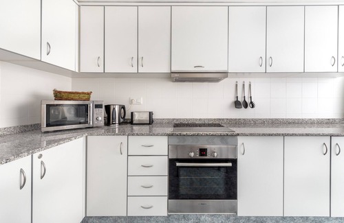 Port de Sagunt Apartment | Holiday Apartment "Latido Del Puerto" near Beach with Wi-Fi