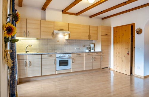 Fie allo Sciliar Apartment | Holiday Apartment "Oberpatiglhof - Anna" with Mountain View, Shared Terrace & Wi-Fi