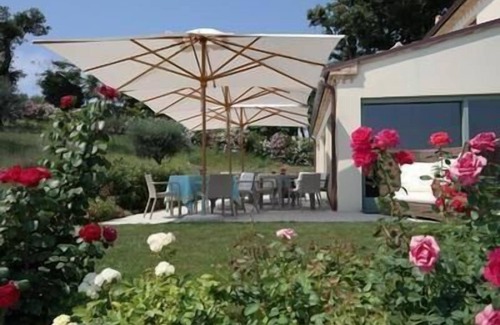 Monte San Vito Apartment | Holiday apartment Monte San Vito for 2 - 6 persons with 2 bedrooms - Holiday apartment