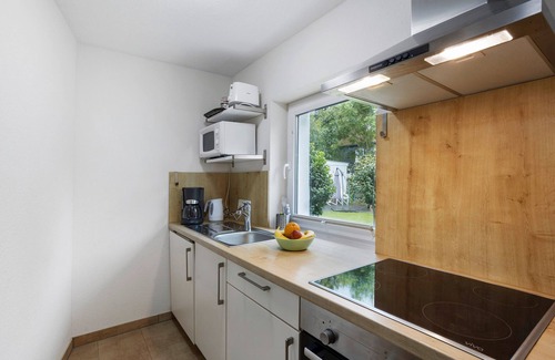 Saalhausen Apartment | Holiday Apartment '1, 45sqm' with Shared Garden and Wi-Fi