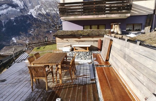 Albinen Apartment | Holiday apartment Albinen for 1 - 4 persons with 3 bedrooms - Holiday apartment in one or multi-fami