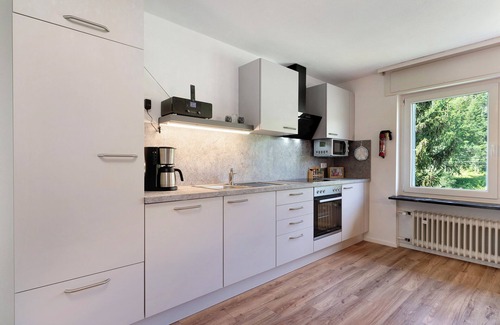Hundsbach Apartment | Holiday Apartment at the Waterfall with Mountain View, Shared Garden and Wi-Fi