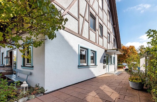 Iznang Apartment | Holiday Apartment Ausguck Without Balcony with Lake View, Shared Terrace and Wi-Fi