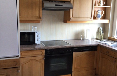 Balve Apartment | Holiday Apartment 'Balver Aussicht' with Private Garden, Balcony and Wi-Fi