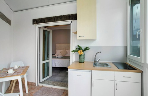 Teror Apartment | Holiday Apartment "Carmelo Y Carmela 3" with Mountain View, Private Terrace & Wi-Fi