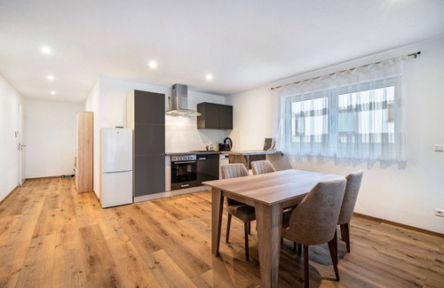Bad Duerrheim Apartment | Holiday Apartment 'City Villa Bad Dürrheim - Maisonette' with Balcony and Wi-Fi