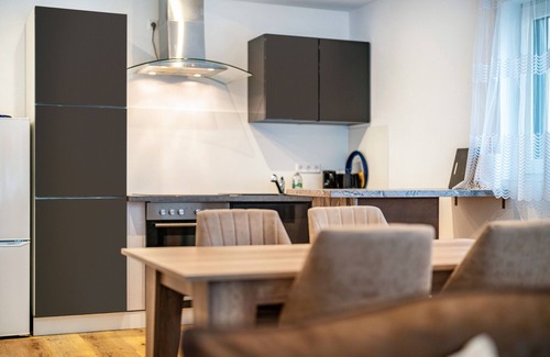 Bad Duerrheim Apartment | Holiday Apartment 'City Villa Bad Dürrheim - Maisonette' with Balcony and Wi-Fi