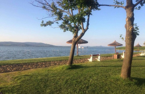 Balatonbereny Apartment | Holiday apartment with outdoor pool and balcony