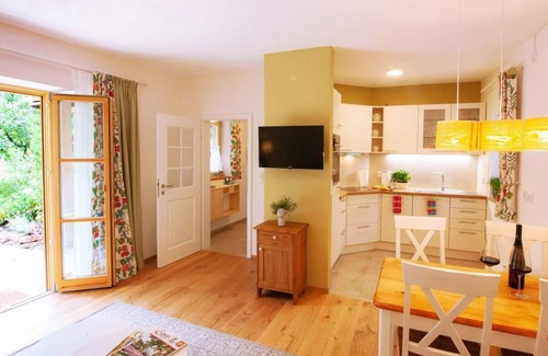 Uebersee Apartment | Holiday apartment in Gärtnergassl