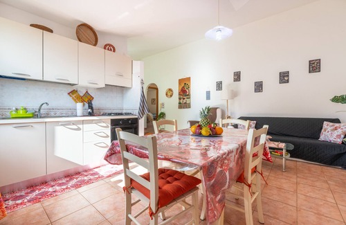 Muravera Apartment | Holiday Apartment "Nido Delle Rondini" with Mountain View & Balcony
