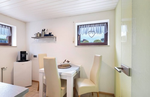 Ottersweier Apartment | Holiday Apartment 'Paradies' with Shared Pool, Shared Garden and Wi-Fi