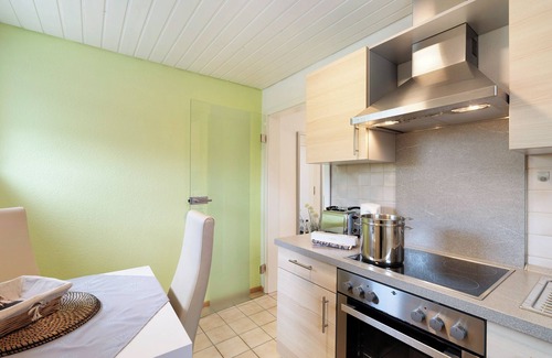 Ottersweier Apartment | Holiday Apartment 'Paradies' with Shared Pool, Shared Garden and Wi-Fi