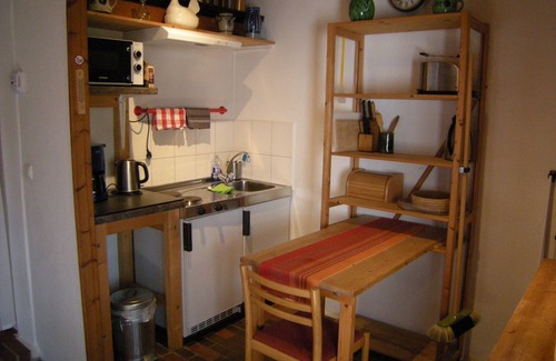 Dipperz Apartment | Holiday Apartment 'Rhön-Antik' with Mountain View, Shared Pool and Wi-Fi