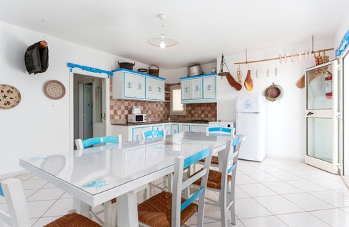 Sas Linnas Siccas Apartment | Holiday Apartment ‘Villa Mula 3’ with Sea View, Wi-Fi, Terrace & Shared Pool; Parking Available