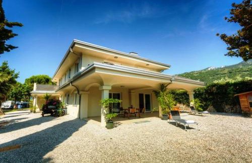 Torbole sul Garda Apartment | Holiday Apartments - Camping Al Porto