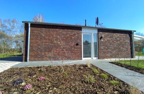 Schuettorf House | Holiday Bungalow am Quendorfer See