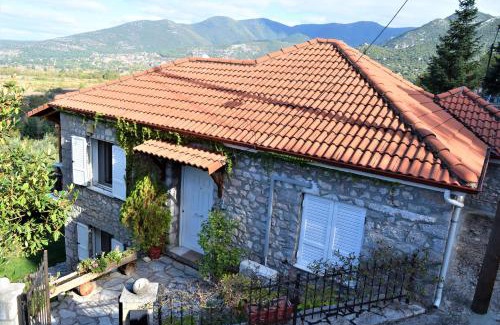 Lilaia House | Holiday Cottage