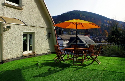 Schramberg Apartment | Holiday flat "Villa Fink attic" with mountain view, private balcony, private terrace and Wi-Fi