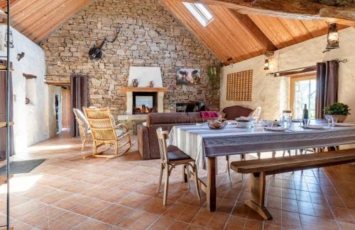 Saint-Sauveur-le-Vicomte House | Holiday Home La Bergerie by Interhome
