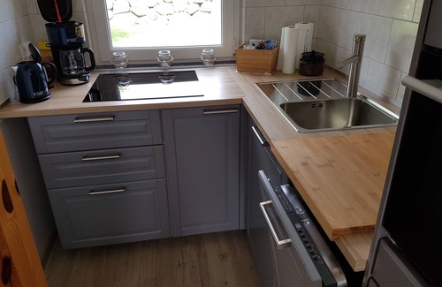 Boergerende-Rethwisch House | Holiday house "anchor place" - your vacation under the thatch (renovated 2017)