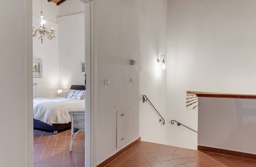 Barberino di Mugello House | Holiday Home 'Antica Dimora Di Laura' with Mountain View, Private Garden and Wi-Fi