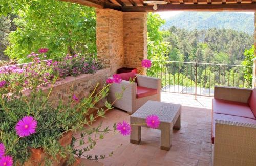 San Martino in Freddana House | Holiday Home Campodori by Interhome