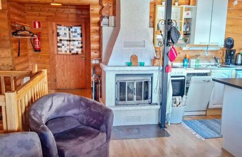 Kehys-Kainuu House | Holiday Home Alppi 7a paritalo by Interhome