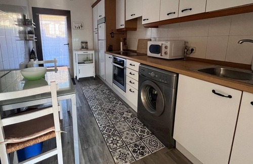 Yesa House | Holiday Home 'Amets' with Mountain Views and Private Garden