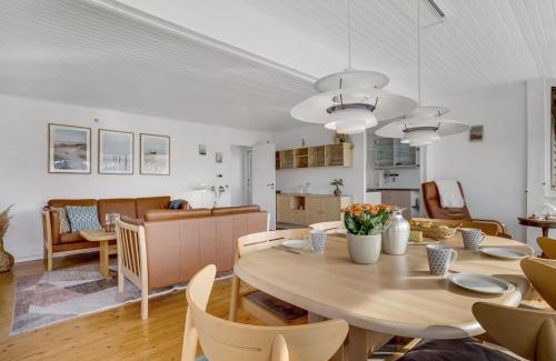 Næsby Strand House | Holiday Home Andrine - 100m from the sea by Interhome