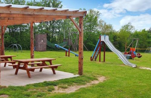 Farvang House | Holiday Home Anselm by Interhome