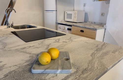 Galera House | Holiday Home “Astarte House 12pax” with Garden & Terrace