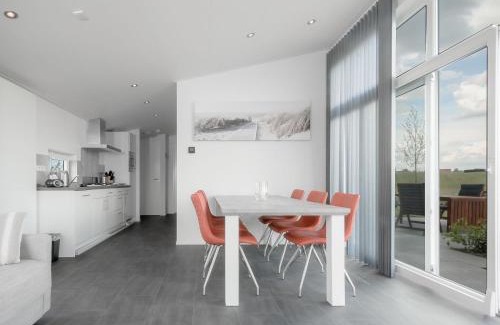 Wemeldinge House | Holiday Home at Oosterschelde Water Resort