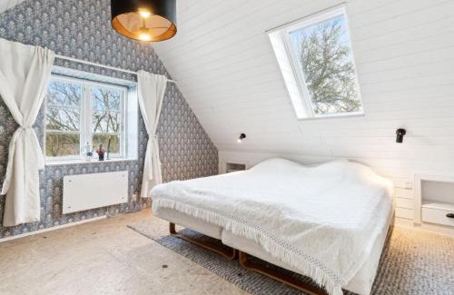 Pedersker House | Holiday Home Aulikki - 2km from the sea by Interhome