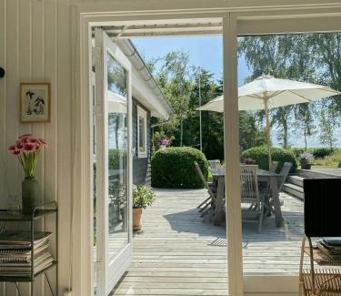 Skaverup House | Holiday Home By Avnø Fjord In Front Of The Sea