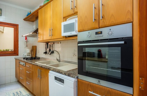 Sa Rapita House | Holiday Home 'Ca Na Clar' with Sea View, Wi-Fi and Air Conditioning