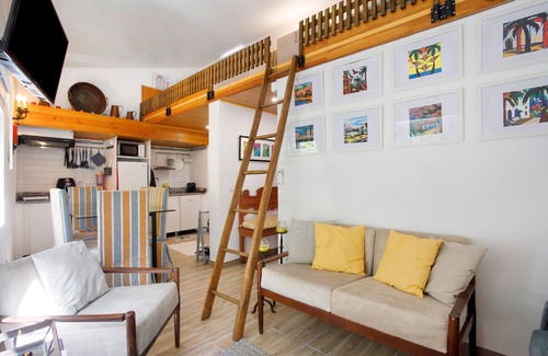 Nossa Senhora do Pranto House | Holiday Home "Casa Do Campo Dornes Um" with Shared Pool, Shared Garden & Wi-Fi
