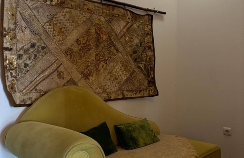 Mertola House | Holiday Home 'Casa Das Flores - Vale Do Guadiana' with Private Terrace, Wi-Fi and Air Conditioning